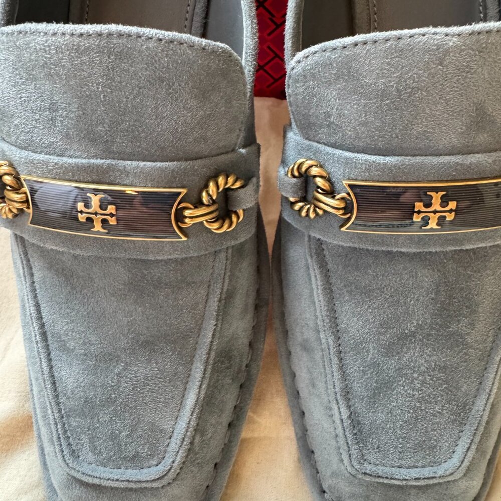 Tory Burch Perrine Suede Loafer. Size 10. NIB - Picture 3 of 6